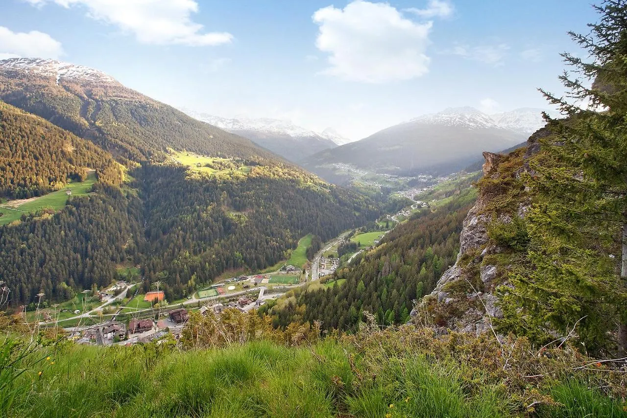 Holiday home Dolce Casa Vicino A Bormio Villa Sant'Antonio  Italy